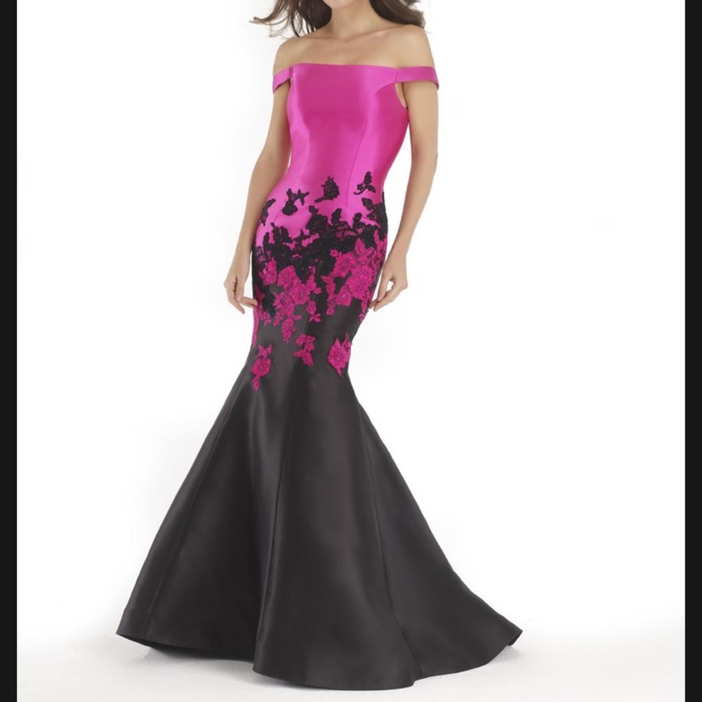 Morrell Maxie Formal Gown New with tags.